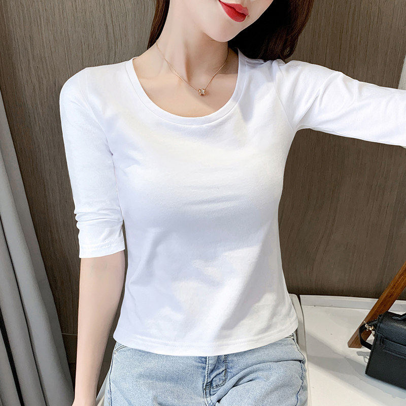 白色中袖t恤女圆领修身棉质2026秋冬季新款五分袖打底衫紧身上衣