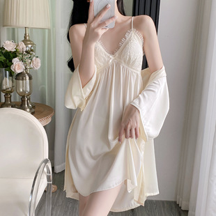 睡衣女款2026新款性感夏季冰丝纯欲吊带胸垫独特绝美睡裙小个子