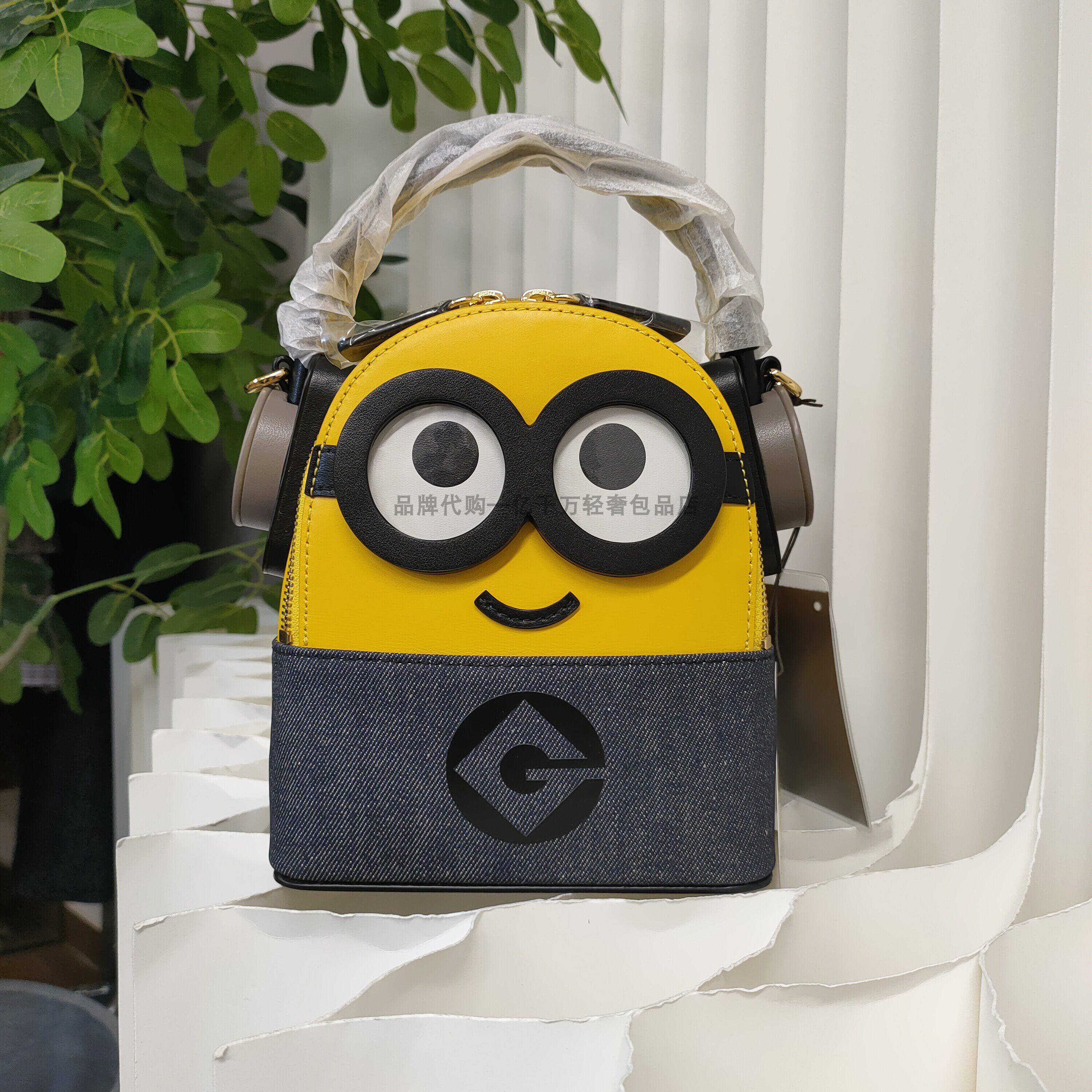 fion菲安妮新款小黄人双肩斜挎包女faafals004/005