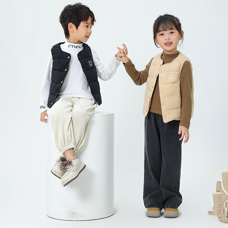 儿童马甲秋冬新款打底神器羽绒坎肩2024年校园神器