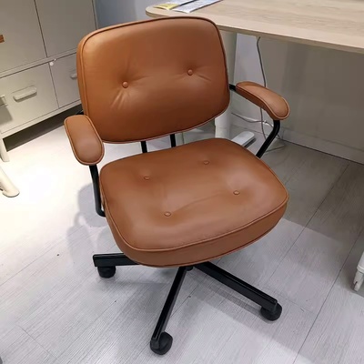 宜家真皮带扶手休闲椅