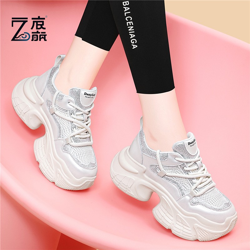 莆田纯原运动鞋女鞋2025新款增高松糕厚底鞋子女百搭银色老爹鞋炸