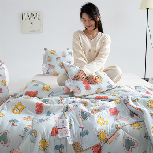 夏季凉感丝两用抱枕被二合一汽车靠垫办公室沙发午休折叠空调被子