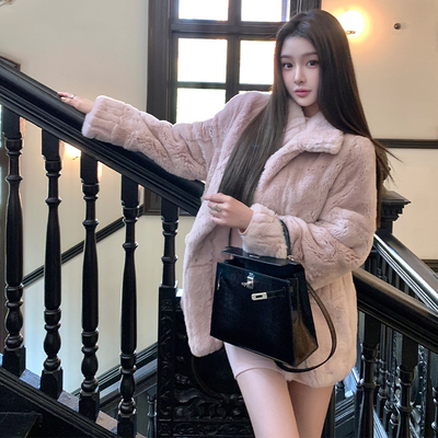韩雨嘉立领獭兔毛皮草外套