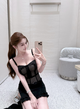 韩雨嘉【Vtg古着款】重工黑色娃娃领蕾丝吊带女纯欲修身显瘦上衣