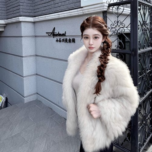 银狐色进口saga级狐狸毛皮草