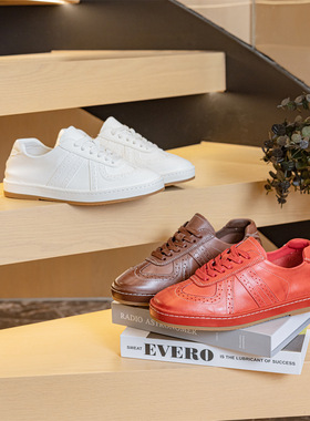 2026春季新款复古马皮德训鞋女手工雕花里外真皮软底百搭休闲女鞋