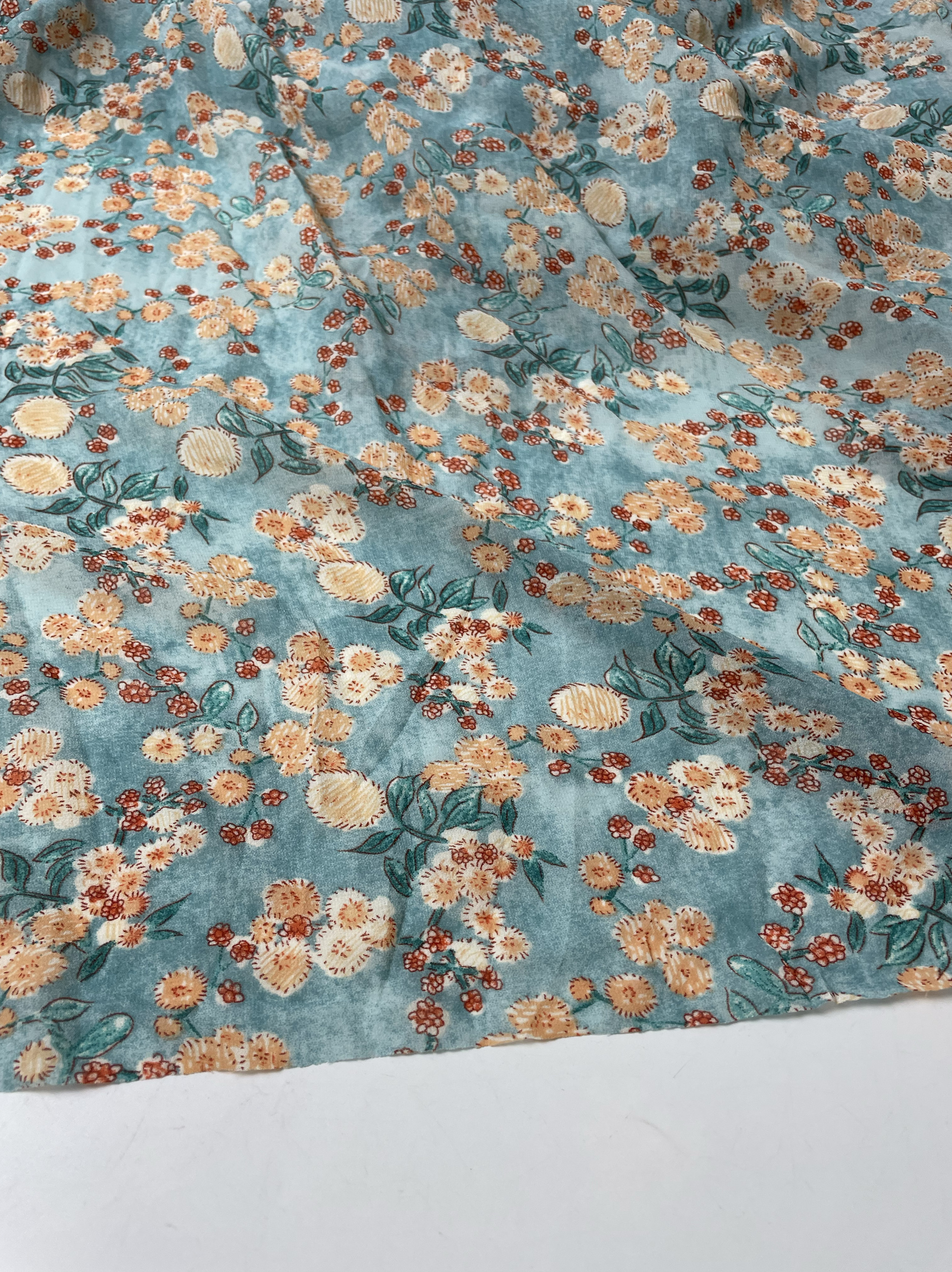 G461夏季绿色底印花雪纺布头 飘逸柔软垂坠透气连衣裙上衣diy面料