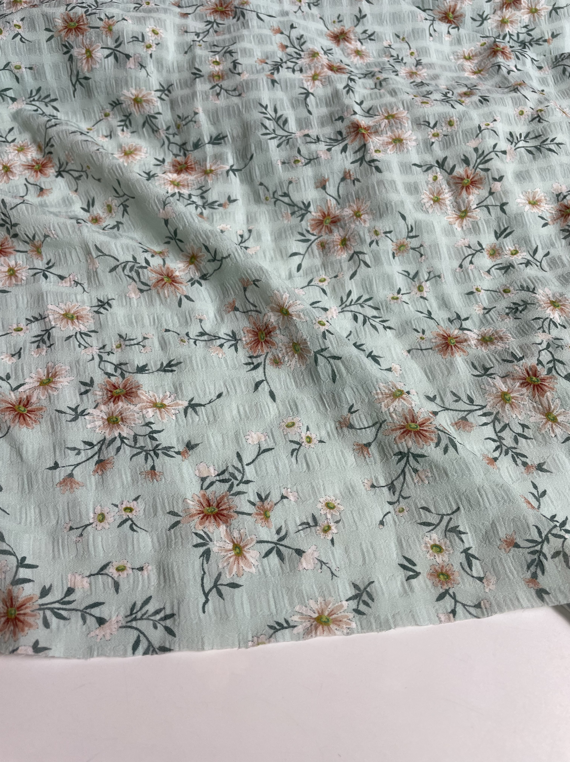 G302夏季兰色小暗格印花雪纺布头柔软垂坠透气连衣裙上衣旗袍面料