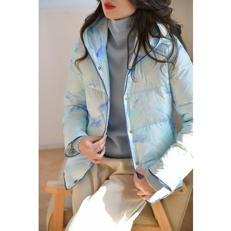 GESGOO时尚连帽晕染短款羽绒服