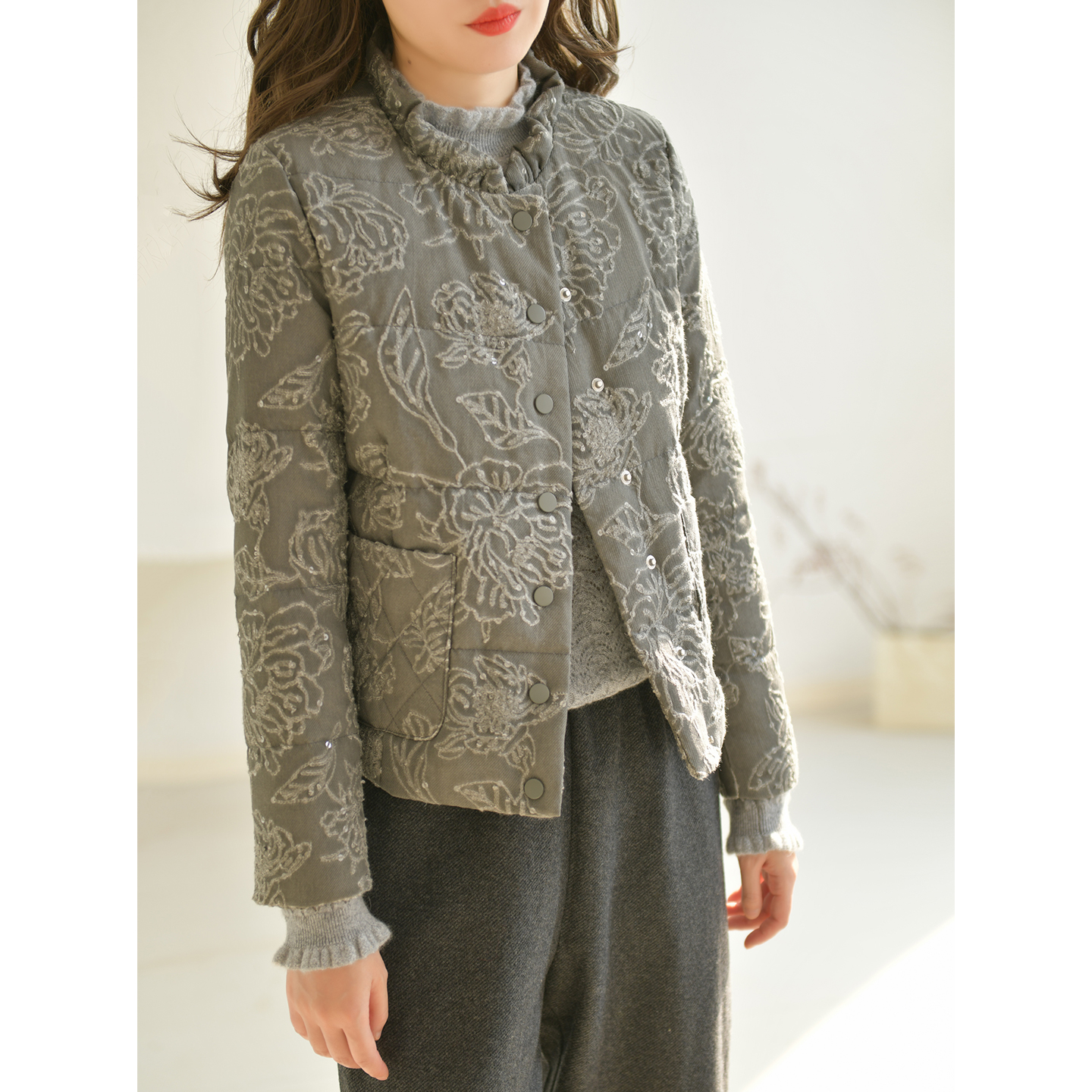 GESGOO原创设计刺绣羽绒服