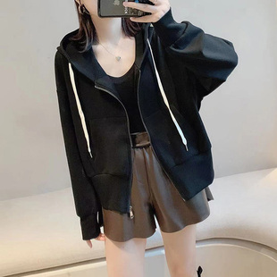 卫衣开衫短款连帽上衣太空棉休闲运动棒球服女学生短外套圣依雅
