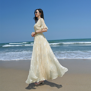 2022年新款夏季白色雪纺碎花连衣裙女长款到脚踝收腰显瘦超长裙子