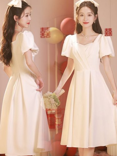 简约方领短袖A字裙高级感礼服