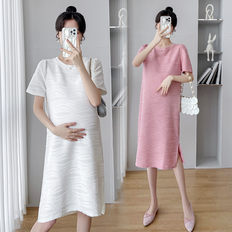 孕妇裙夏季外出时尚【孕妇裙夏装时尚】