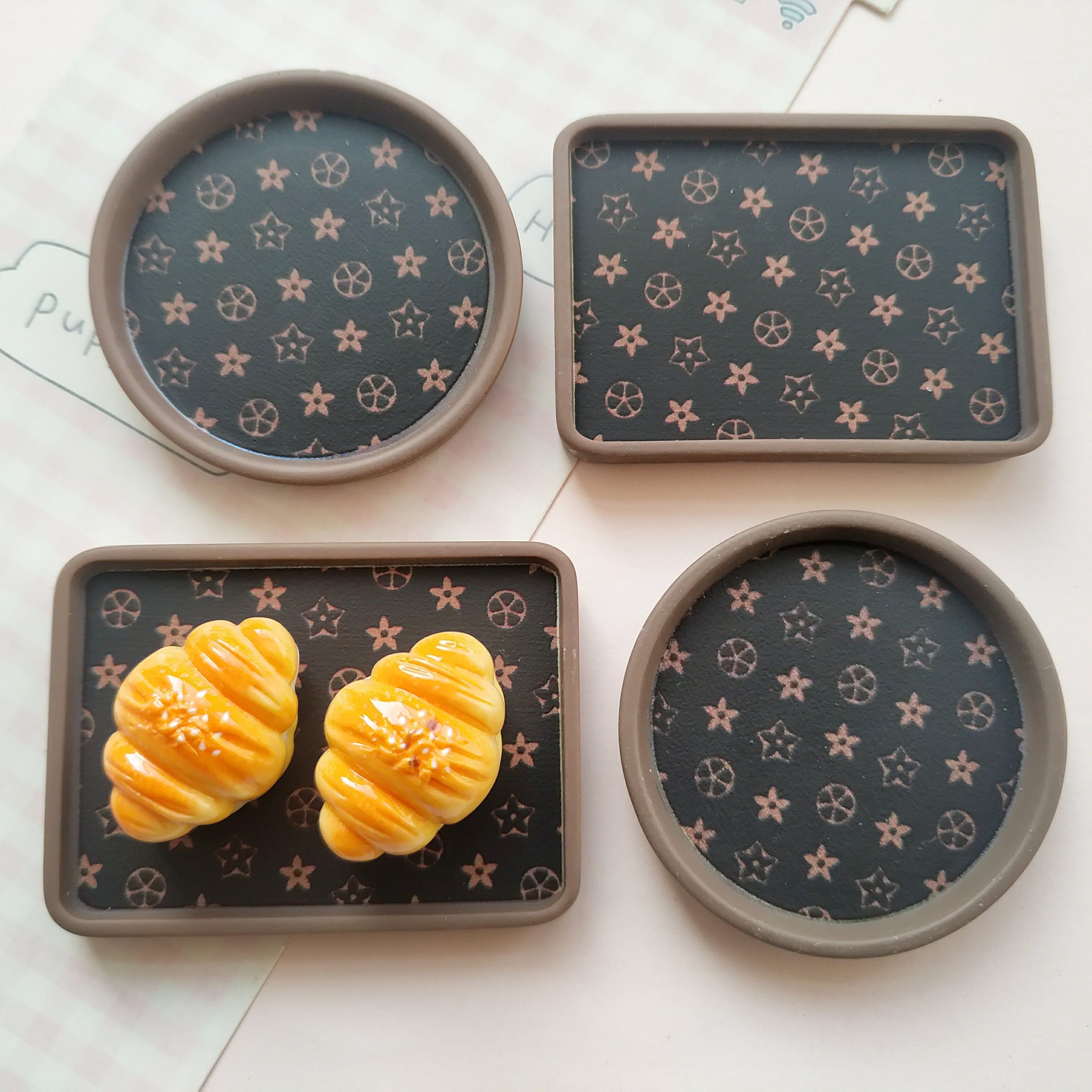 微缩仿真复古咖色食玩盘子娃屋捏捏装饰圆盘摆件手工diy树脂配件,饰品/流行首饰/时尚饰品新,其他DIY饰品配件,淘宝优惠券,粉丝福利购,淘宝优惠卷