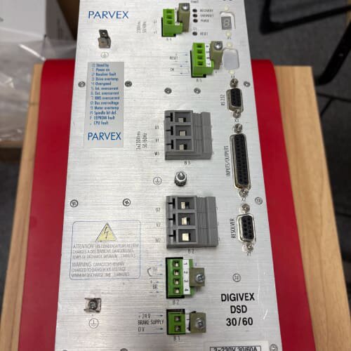PARVEX DSD30/60 DSD13030VE 伺服驱动器 全新现货议价