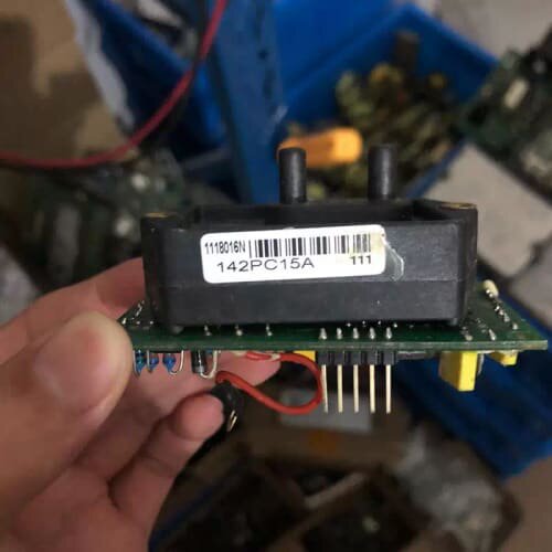 142PC15A 压力感测器，原装拆机包好，需要联系议价