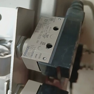 寻ADELO controls AT063D090F05