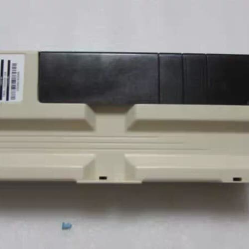 Carrier [ CEPL130201-02 ] 有一台? 重1公斤 在14-3+