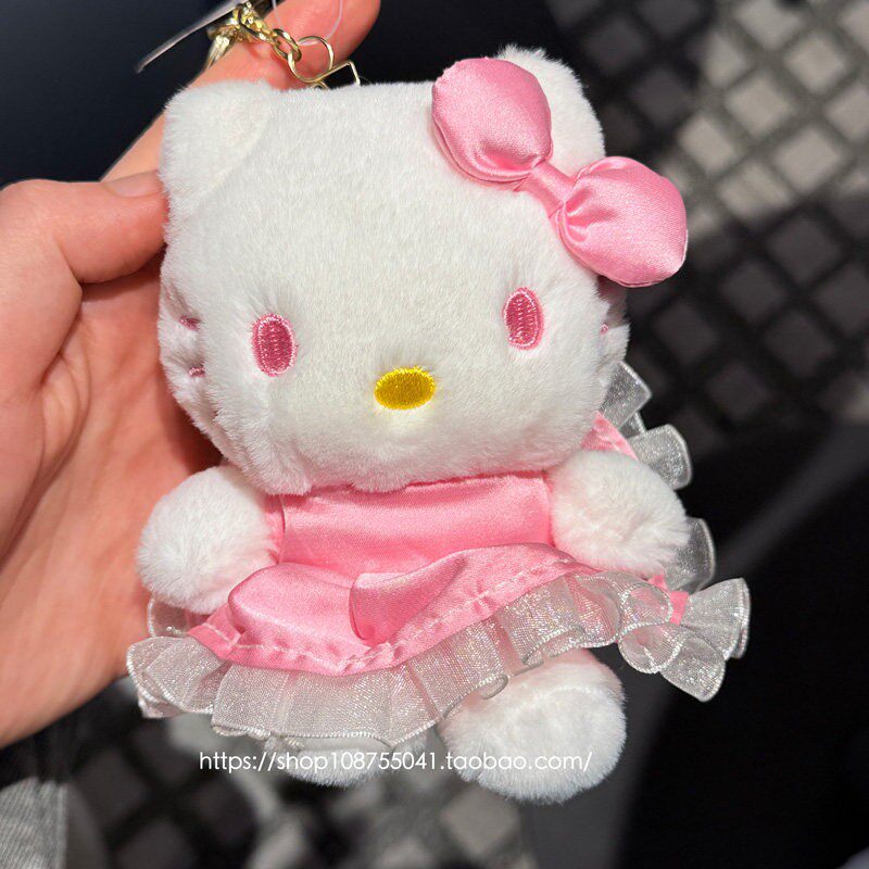 正版授权长亿三丽鸥可爱公主毛绒挂件hellokitty公仔挂饰女生礼物
