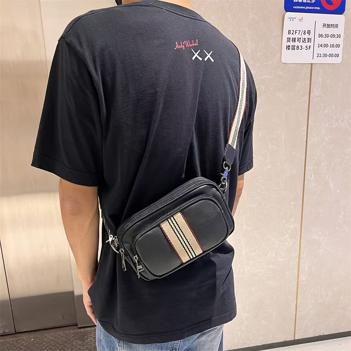 日系单肩包街头潮流小挎包