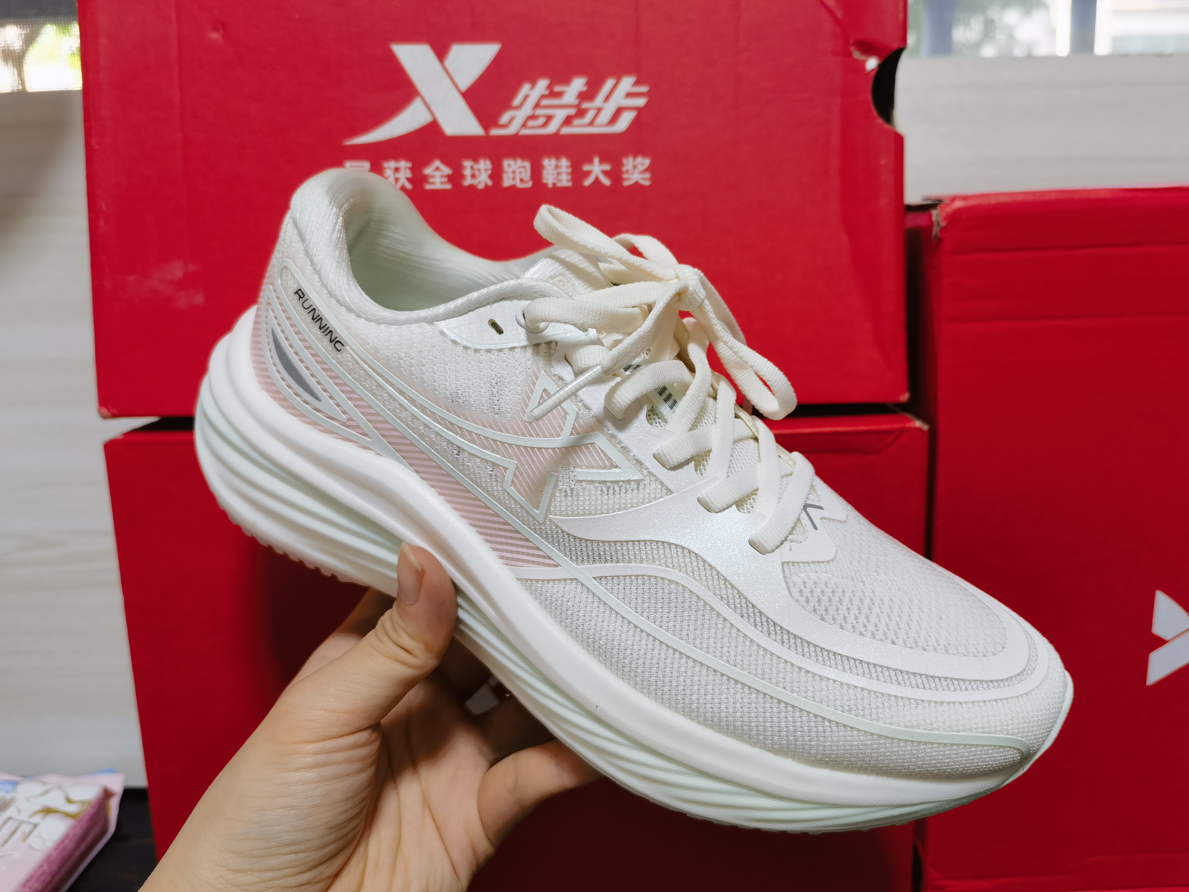 特步36码多款断码板鞋运动鞋