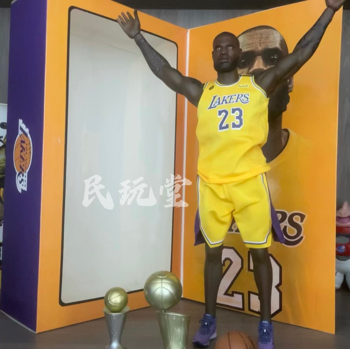 NBA篮球明星系列勒布朗詹姆斯詹皇湖人人偶摆件模型手办生日礼物