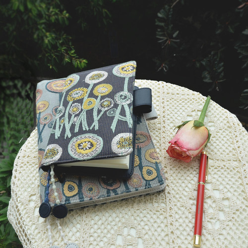 Munimhoe小径花园刺绣定页手账书衣A6A5学生记事本保护套手工定制