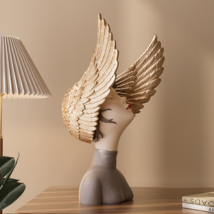 北欧轻奢客厅摆件梦想翅膀女孩艺术电视柜玄关样板间创意软装 饰品