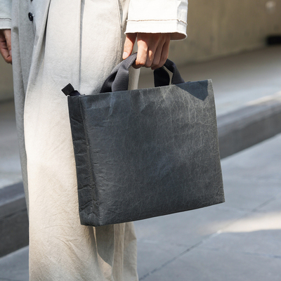 轻便出行减震保护手提斜挎电脑包