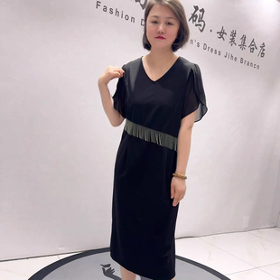 1933芮娜依莲初夏新品高级感雪纺面料侧边开衩连衣裙加大码女装