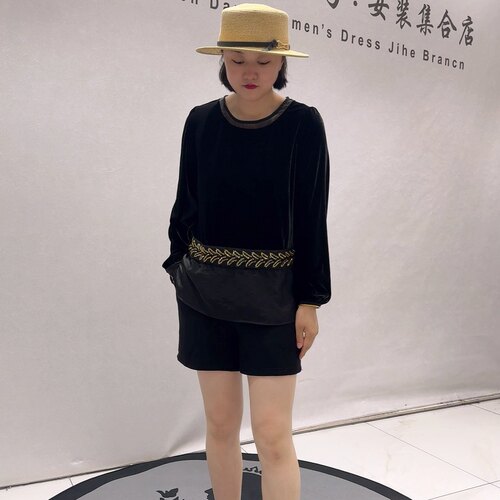6351女权贵族初秋新品拼接欧根纱设计女人味长袖丝绒衫加大码女装