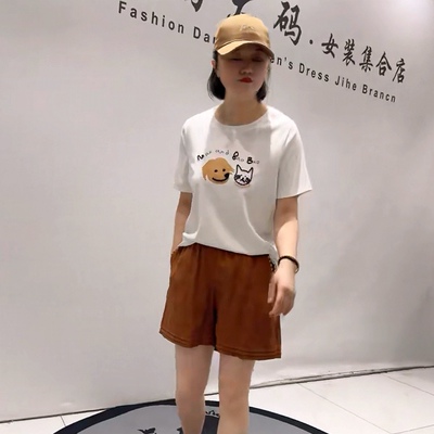 5042芮娜依莲夏款新品卡通图案休闲百搭减龄短袖T恤衫加大码女装