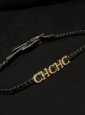 黑色choker项圈女金色字母PU皮编织项链小众高级感锁骨链配饰潮