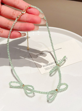 碧绿甜酷夏天猫眼石蝴蝶结锁骨链