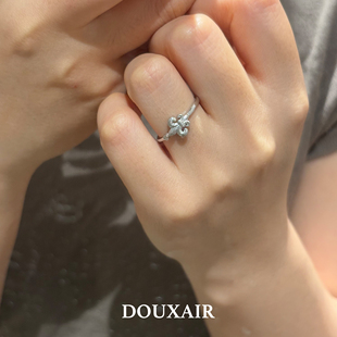 拉丝鸢尾花戒指s925纯银镶钻轻奢高级感食指戒可调节小众精致中古