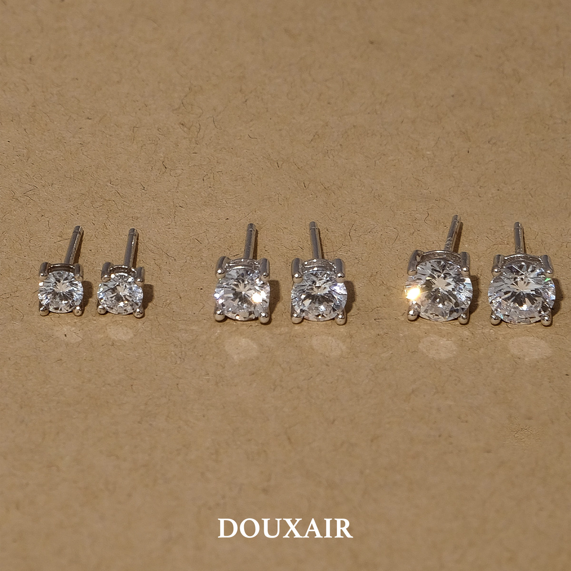 超闪D色镶锆耳钉刘浩存同款s925纯银四爪小巧闪钻简约精致耳饰女