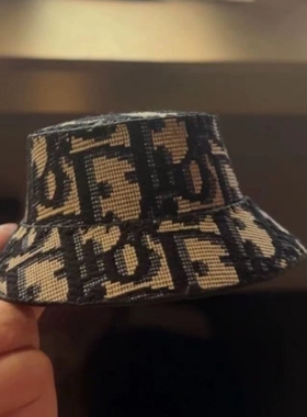 26款蔚来nomi3.0帽子女生摆件高级渔夫帽et5es6新es8装饰问界m9m7