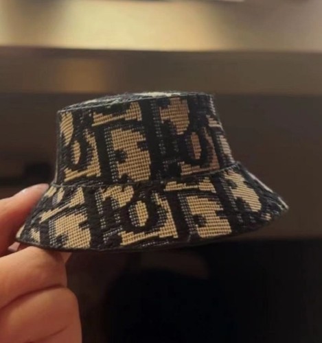 蔚来nomi3.0帽子女生摆件高级渔夫帽et5es6新es8配装饰问界m9m7