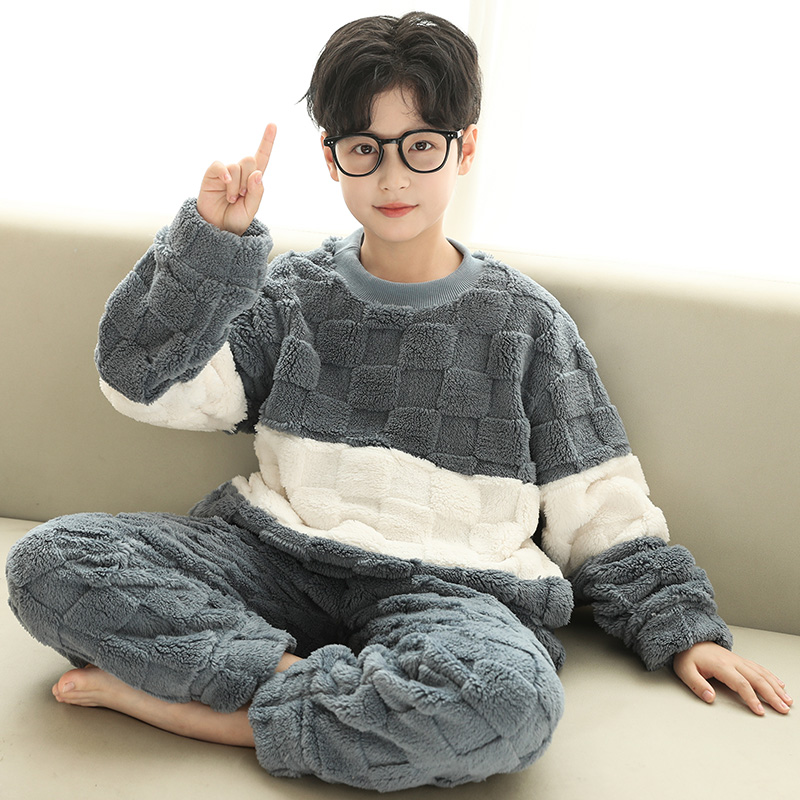 法兰绒家居服加厚外穿男童