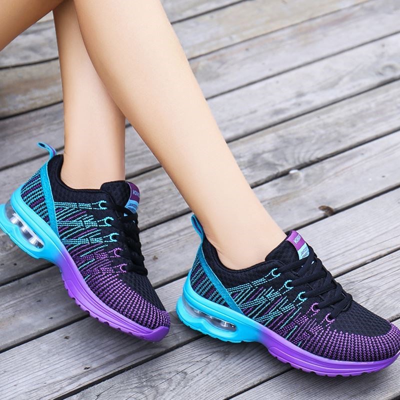 Ladies breathable running sneakers women sports flat shoes女