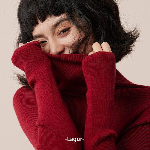 一线成衣堆堆领纯羊毛打底针织衫