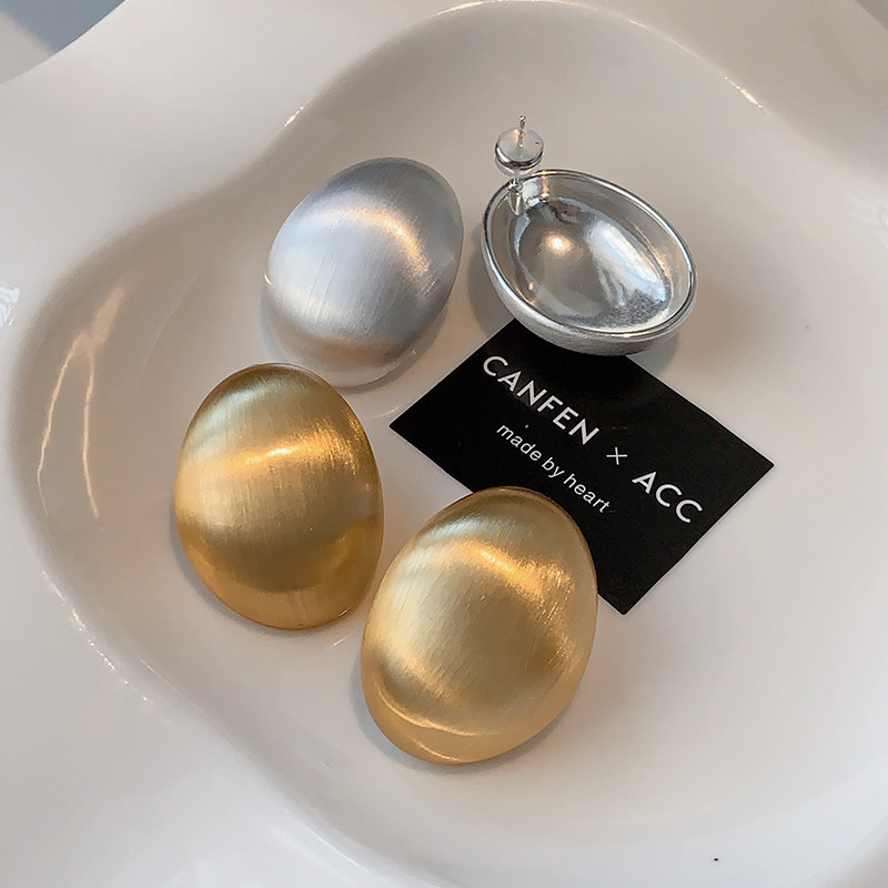 大椭圆拉丝金属耳环2025新款爆款高级感耳钉法式轻奢简约欧美耳饰,饰品/流行首饰/时尚饰品新,耳环,淘宝优惠券,粉丝福利购,淘宝优惠卷