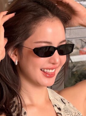 韩版复古墨镜女倒三角长方形窄框小脸2026新款联名太阳镜防紫外线