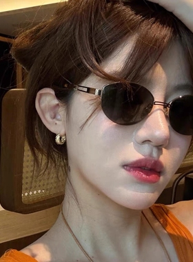 老钱风高级感2025新款复古椭圆半框金属墨镜女防紫外线太阳镜显瘦