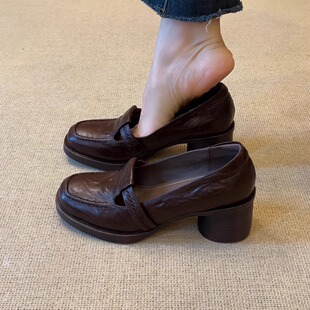 百搭复古风一脚蹬小皮鞋 nnmiss 6cm小个子圆头浅口丁字带粗跟单鞋