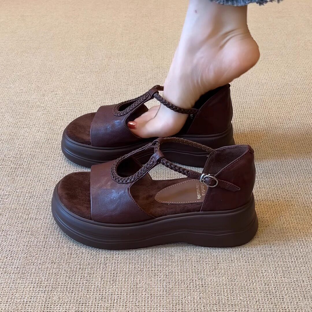 nnmiss/5cm休闲复古风圆头设计感麻花丁字扣带厚底增高露趾凉鞋