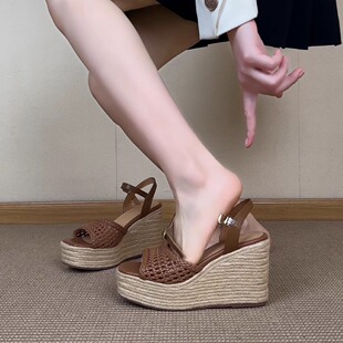 nnmiss34-39/9cm小个子厚底草编坡跟鞋休闲编织百搭绊带露趾凉鞋