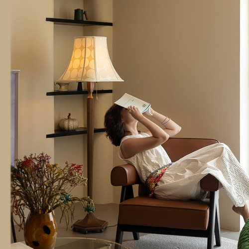 旭呈客厅卧室中古复古装饰落地灯